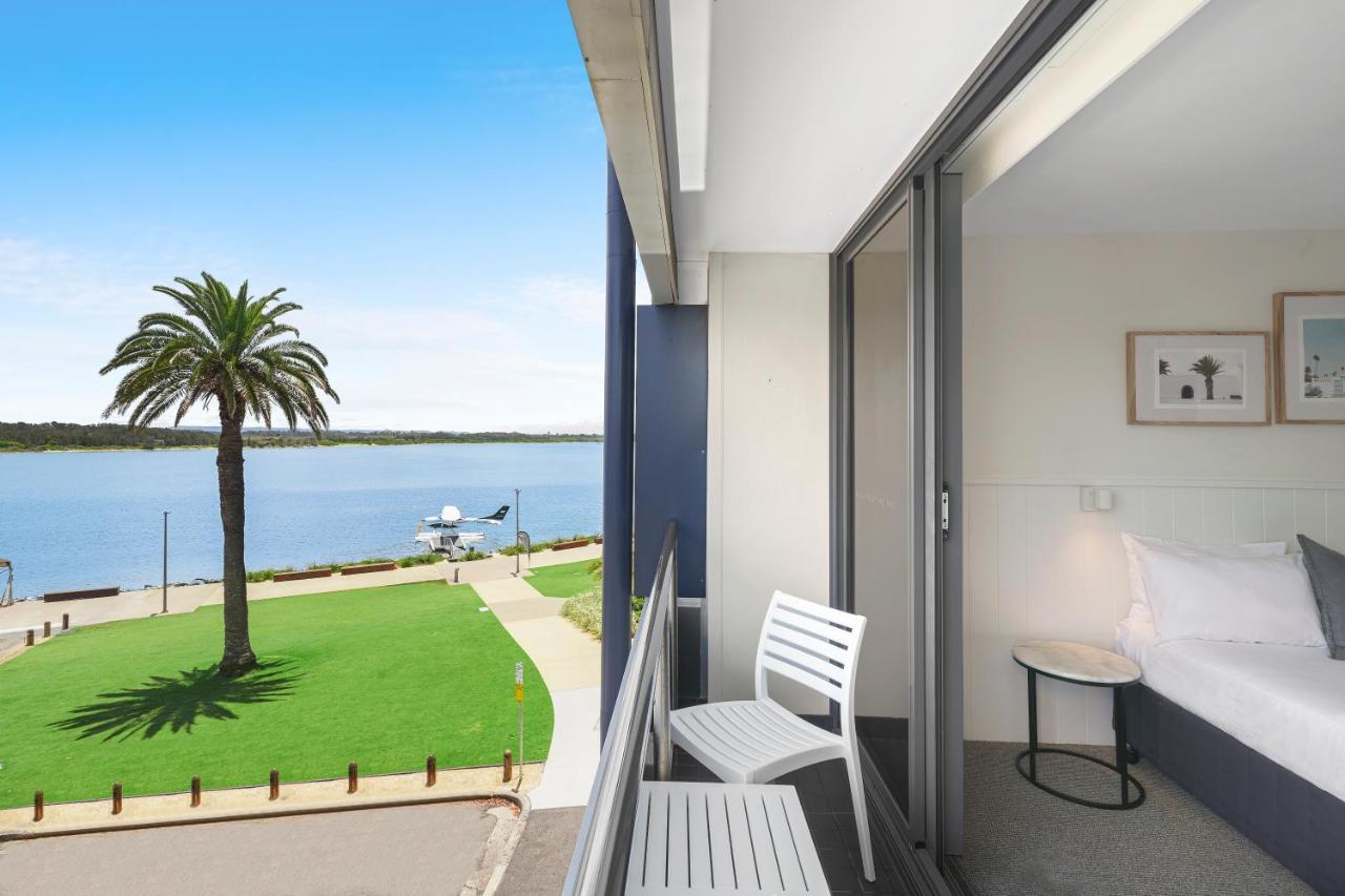 The Mid Pacific Motel Port Macquarie Bagian luar foto